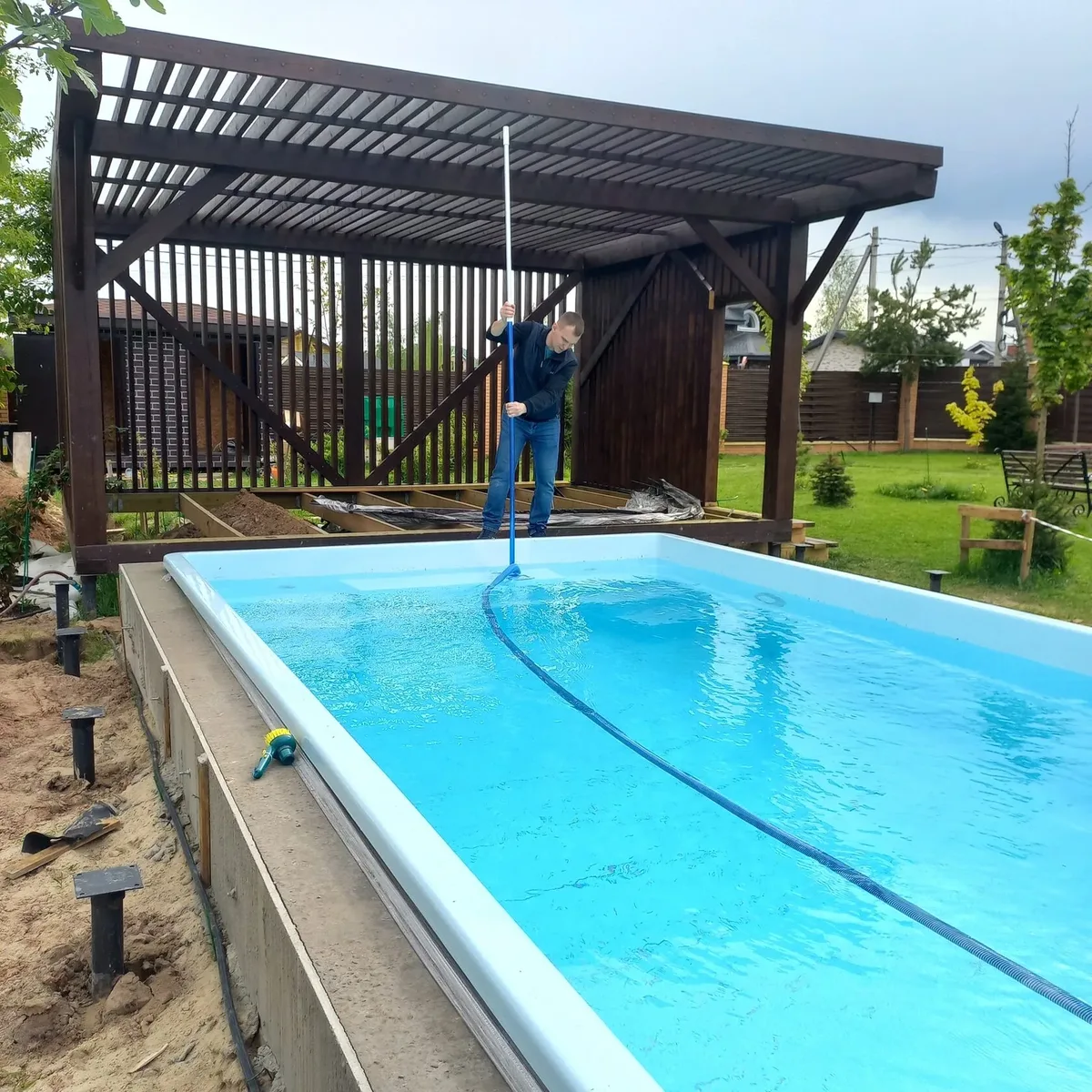 Копинговый бордюрный камень для бассейна Laguna в Ивантеевке