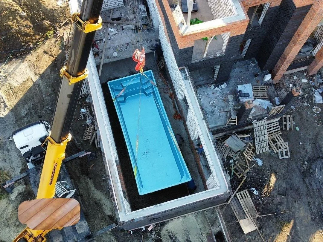 Laguna 9 — зона отдыха у бассейна в Ивантеевке